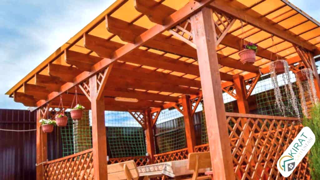 Sundurma Çatı 2 Pergola-Yapımı-Çatı-kirat-cati-1366-x-768